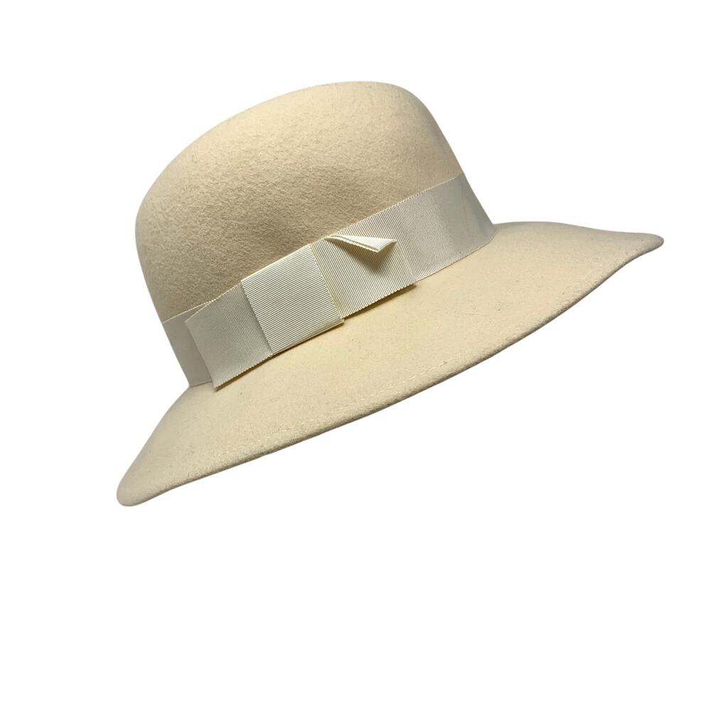 VTG Liz Claiborne Hat Womens One Off-White Wide Brim Creased Crown Grosgrain Bow
